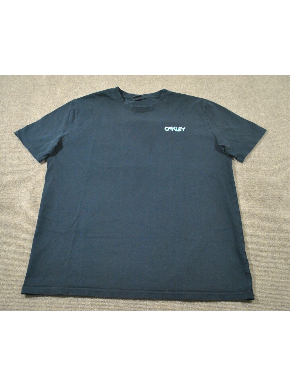 Oakley Brand Sunglasses Athletic Outdoors Hiking Black Shirt Size X-Large